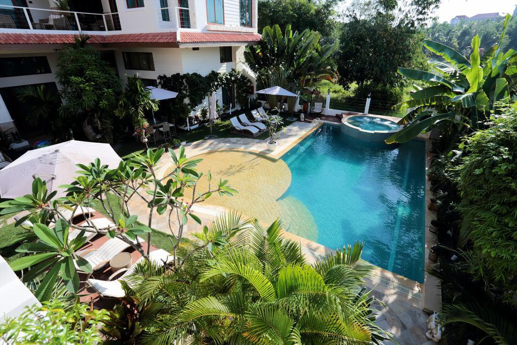 Deluxx Boutique Hotel Sihanoukville Extérieur photo